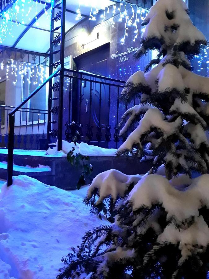 Westend Hotel Kiew Exterior foto